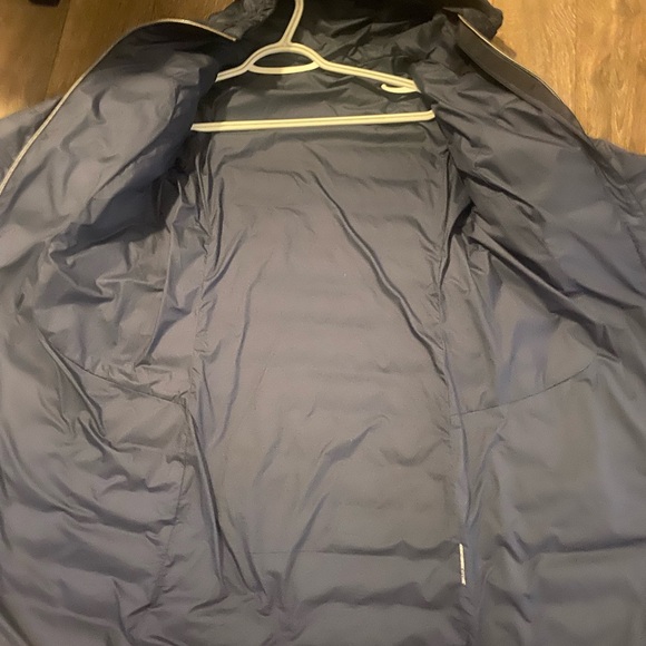 Lululemon jacket - Picture 5 of 5